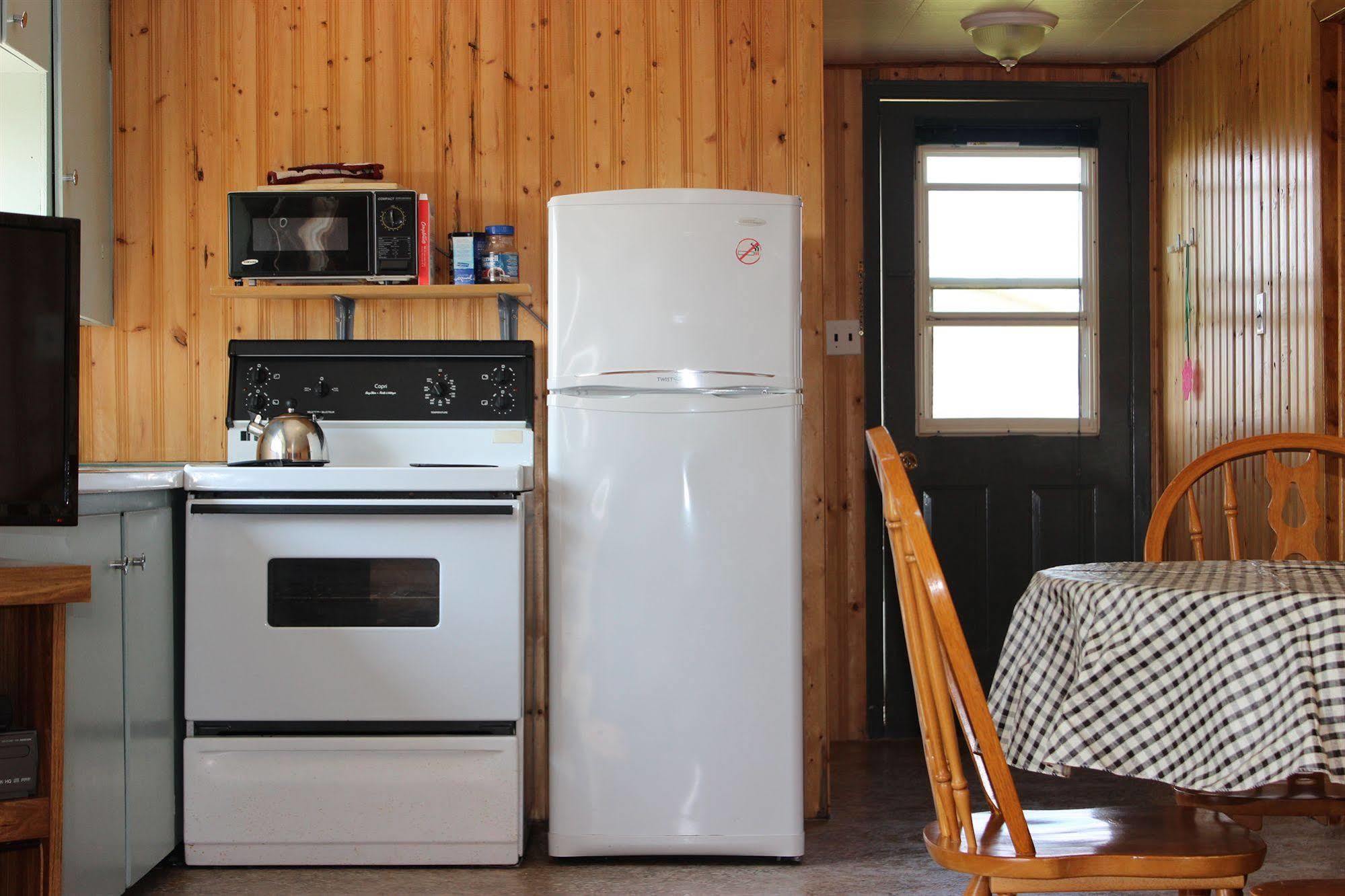 Cottages On Pei-Oceanfront Bedeque 외부 사진